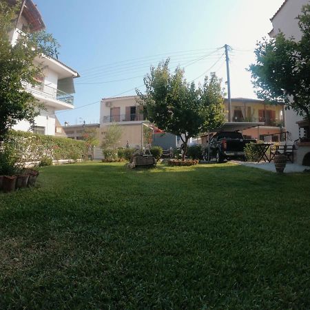 Magdalinos Appartments Nea Skioni Extérieur photo
