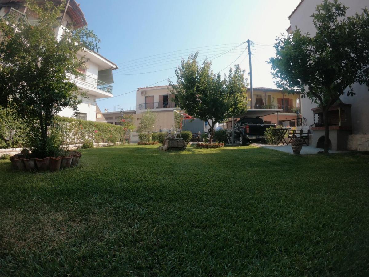 Magdalinos Appartments Nea Skioni Extérieur photo